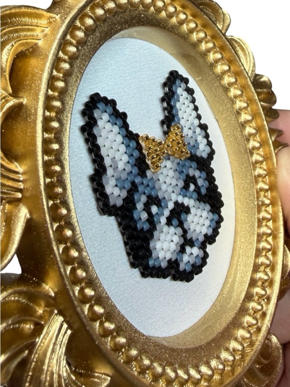 French Bulldog Beaded Art • Tiny Framed Dog Portrait • Gold Frame Decor - Picture 3 of 6